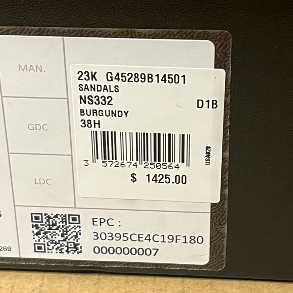 Authentic Chanel Suede Kidskin Sandals size 38.5 - Picture 14 of 15